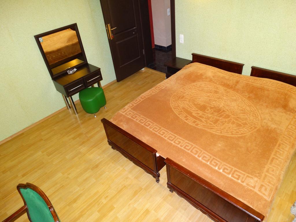 Отель Sano Кутаиси Номер фото