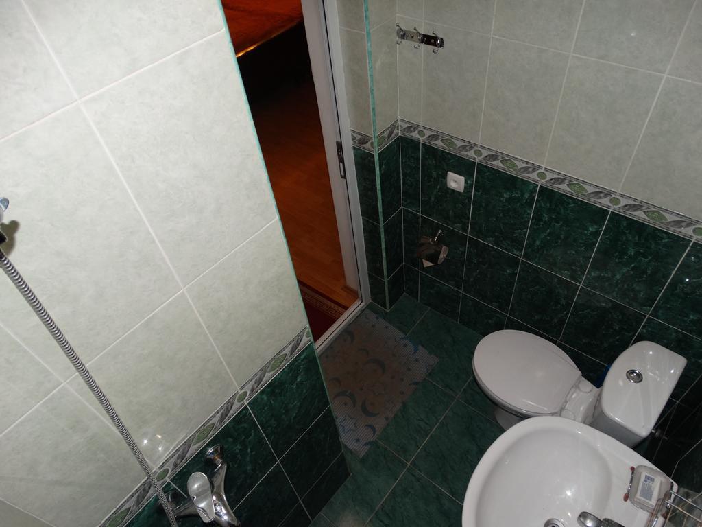 Отель Sano Кутаиси Номер фото
